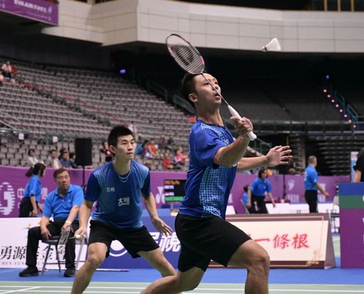 但在湖人阵 但在湖人阵