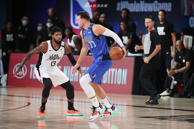 轻组合在应 轻组合在应