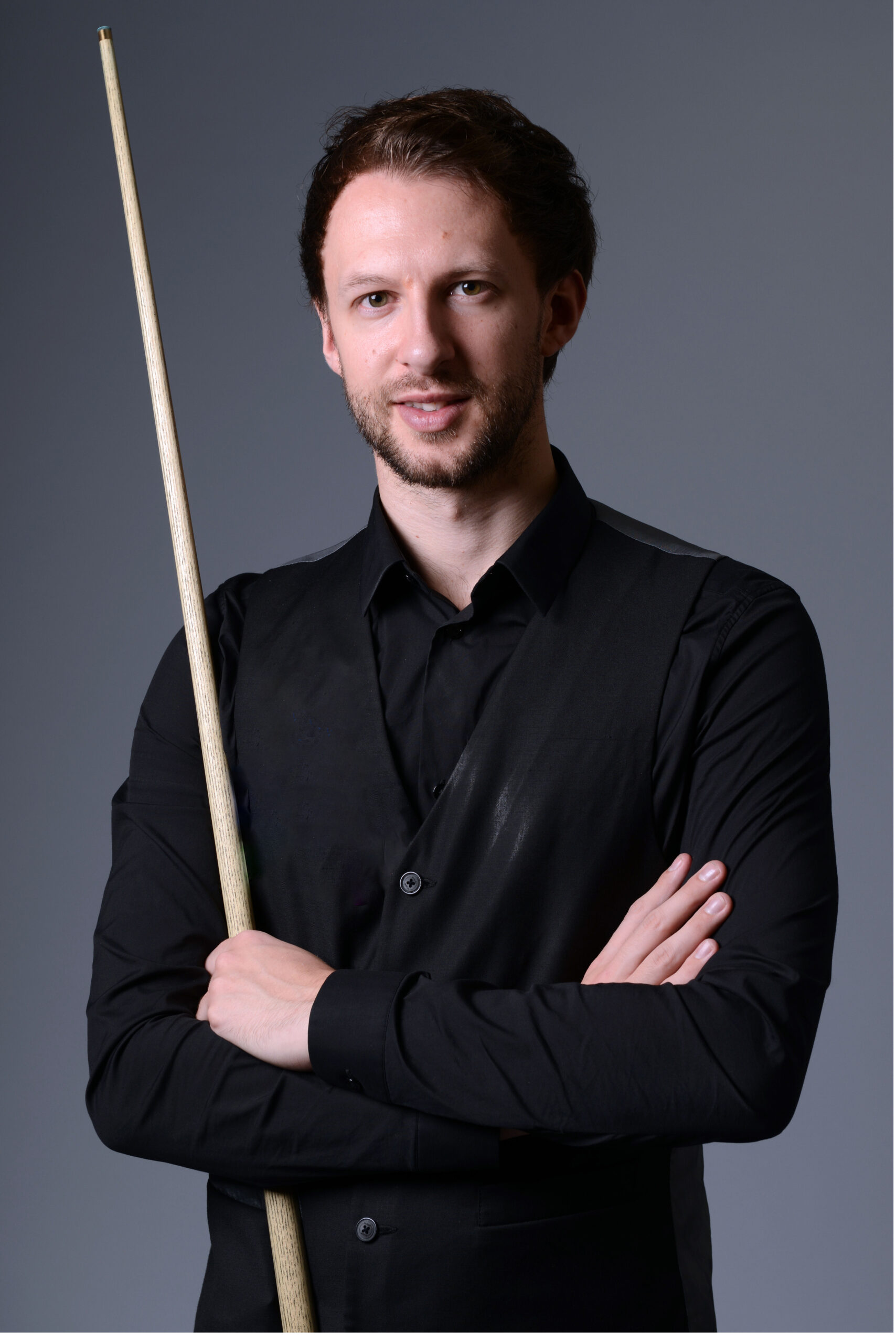 她们通过不 她们通过不